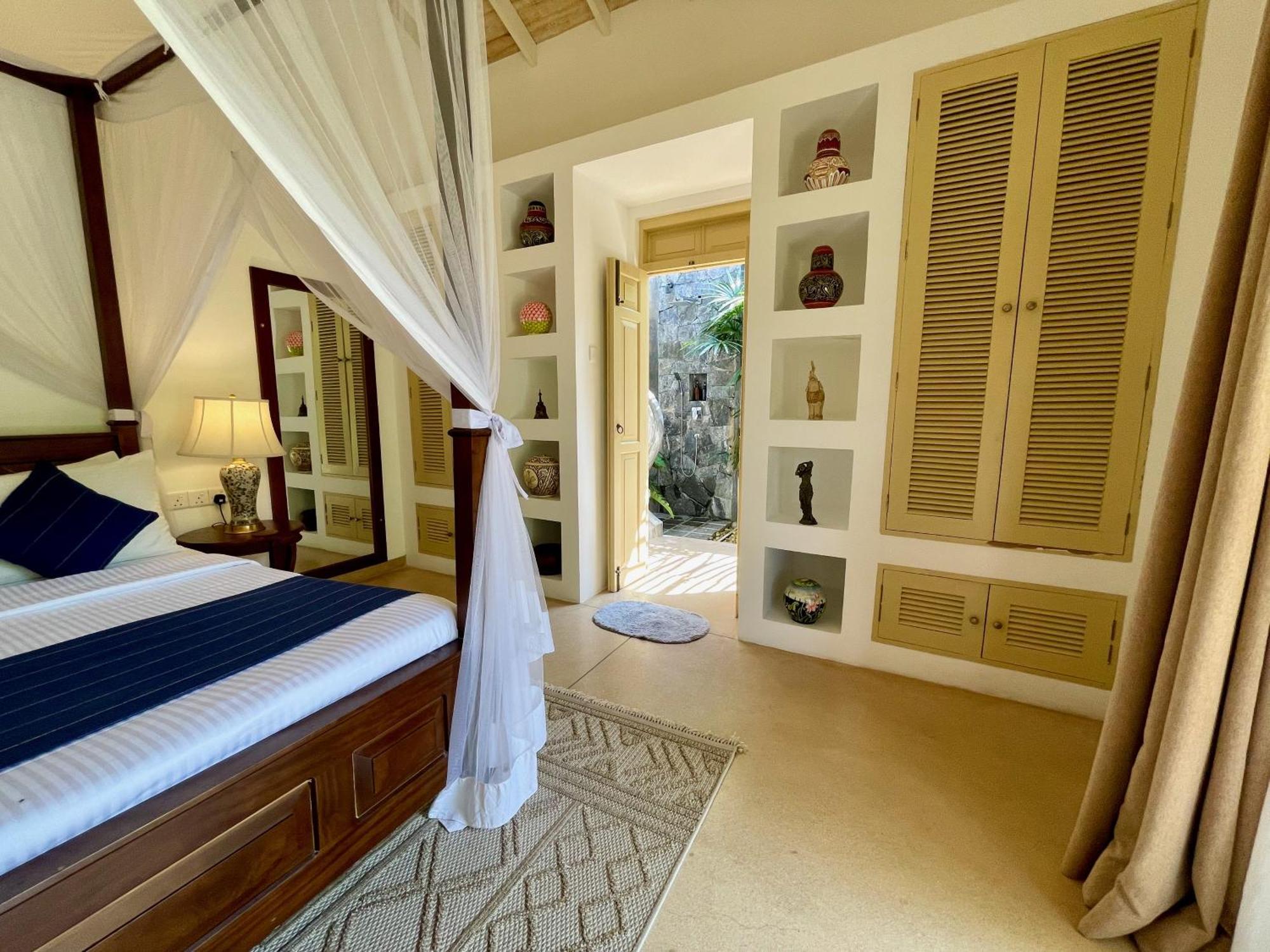 Claire Villa By Younger Villas & Resorts Ahangama Exterior photo